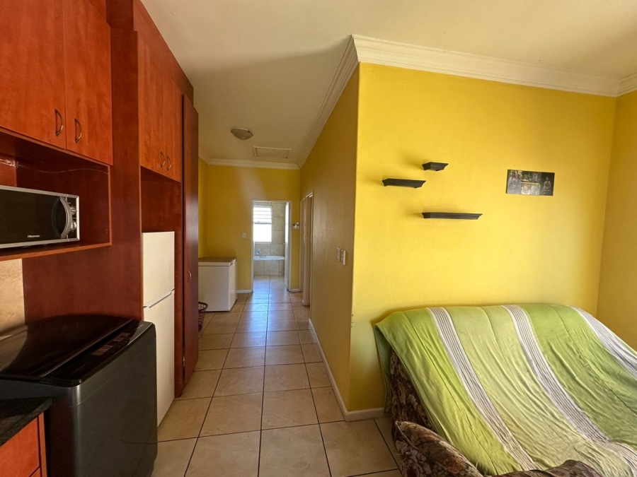 2 Bedroom Property for Sale in Gaylee Western Cape